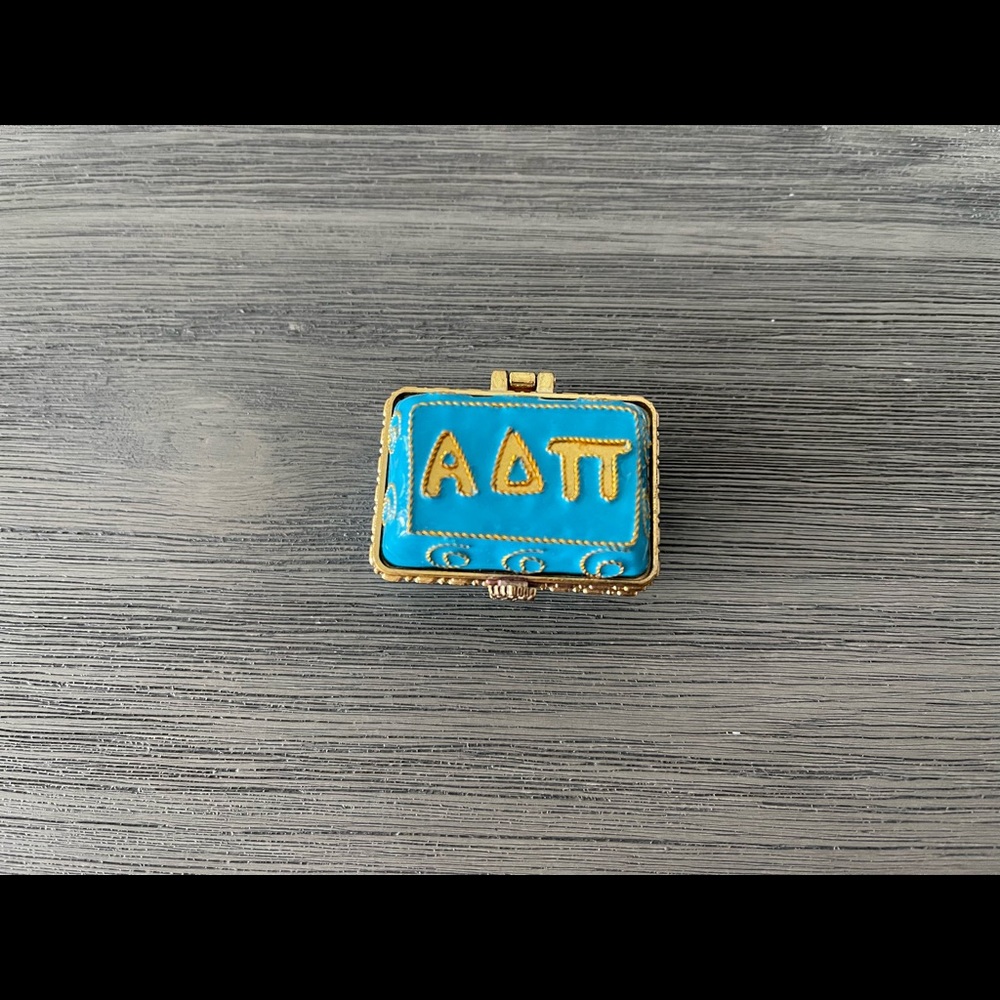 Alpha Delta Pi pin box